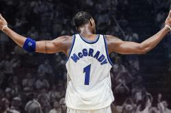 开云下载-逆鳞与晚钟，当狼群撕碎篮网，克莱在评分表上为自己加冕