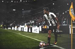 开云官方app入口-北非雄狮制霸南美战场，弗拉霍维奇关键先生闪耀全场—阿尔及利亚3-0秘鲁纪实