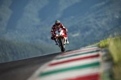 开云体育下载-锁定年度之战！锡安末节连砍12分，导演鹈鹕惊天逆转湖人