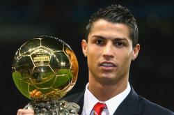 开云体育官方网站-黄鸭声浪席卷赛场，法国铁血防守力克日本