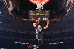 开云下载-戴维斯杯审判日，当蒂姆在沉默战场完成法网未竟的加冕