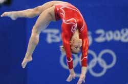 开云体育下载-F1新旧秩序更迭，雷诺技术流如何绞杀威廉姆斯百年豪门