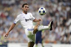开云体育官网-首先，扩展思维，构思几个文章标题