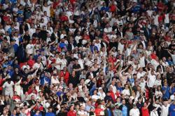 开云体育官方网站-进球瞬间展现，球迷为之疯狂欢呼