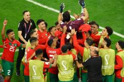 开云体育官方网站-包含国内足球联赛的势均力敌赛况惊险不断的词条