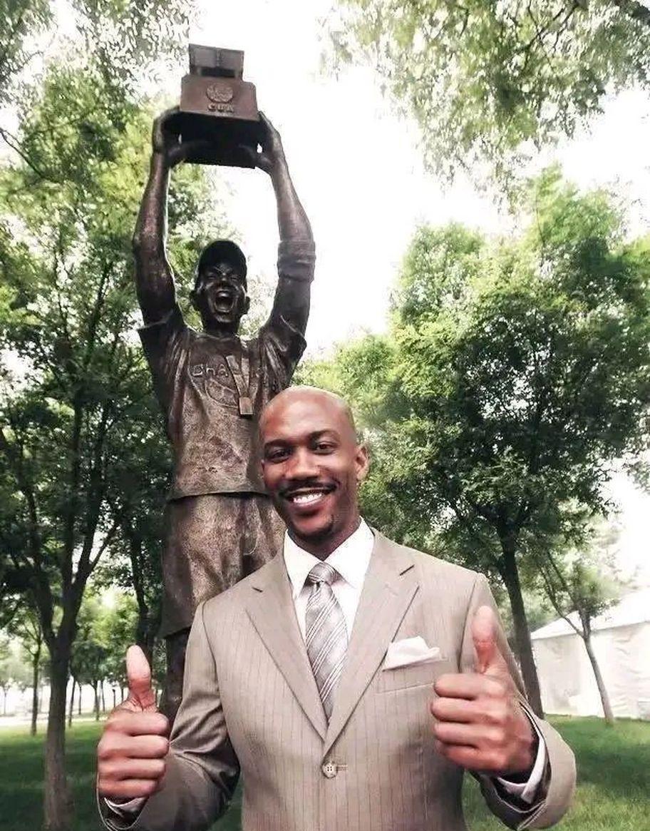 快船力克活塞，马布里奇旧部打出高光表现的简单介绍