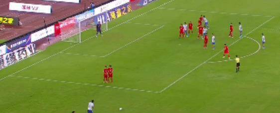 包含队员技战术全面发挥密守反击获胜的词条