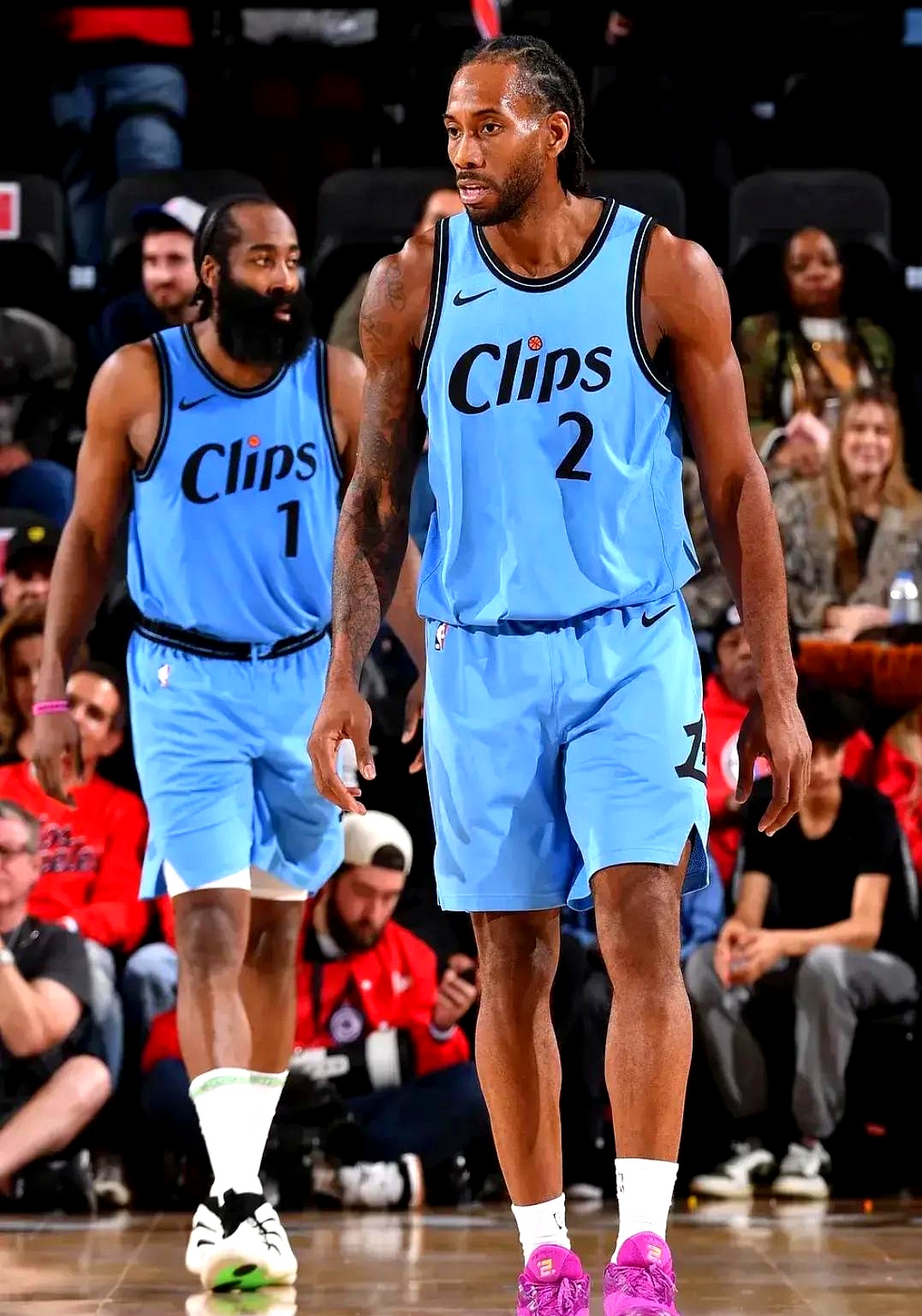 快船险胜森林狼,乔治关键三分命中 快船险胜森林狼,乔治关键三分命中