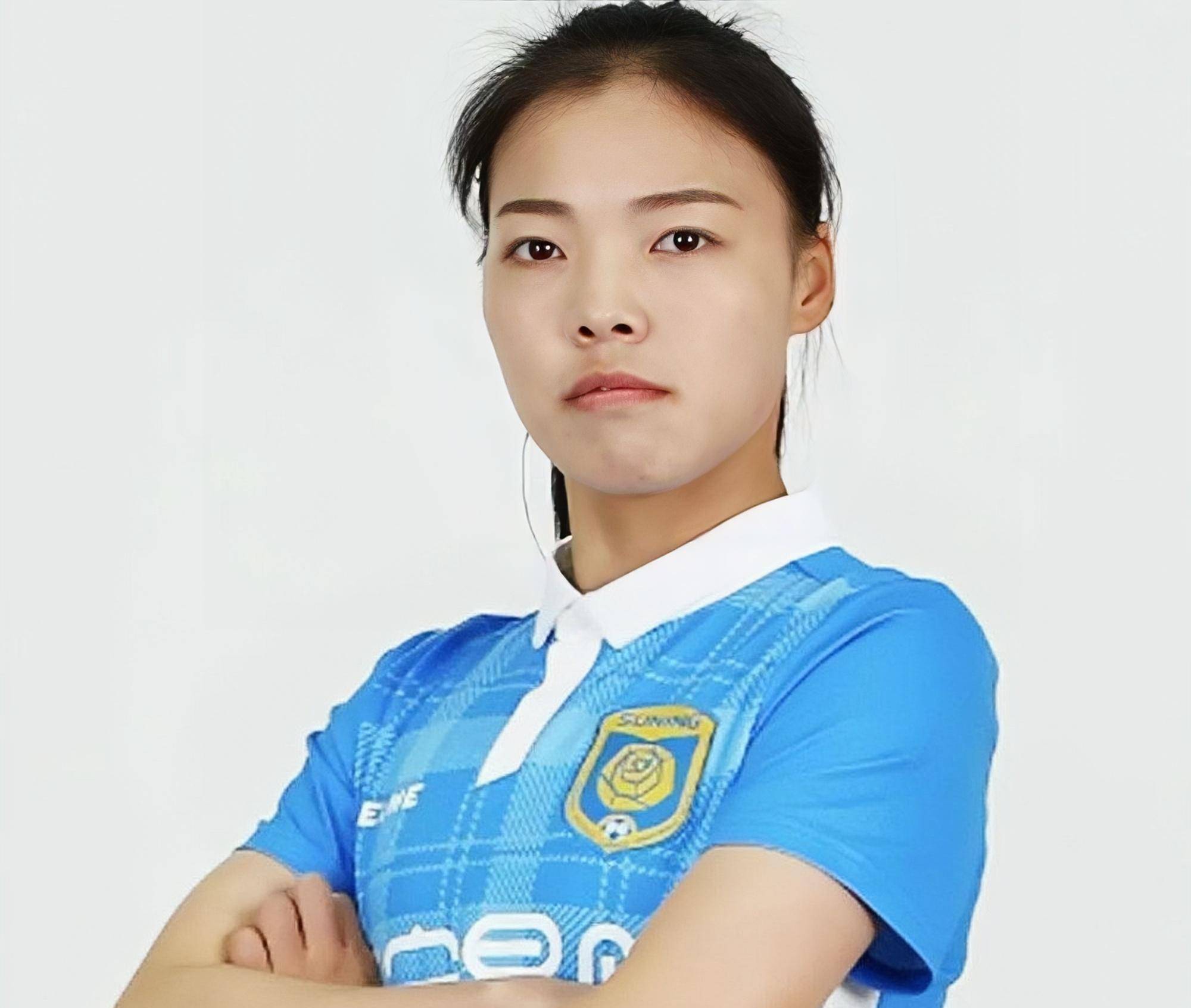 妙手回春！中国女足重返强者榜首