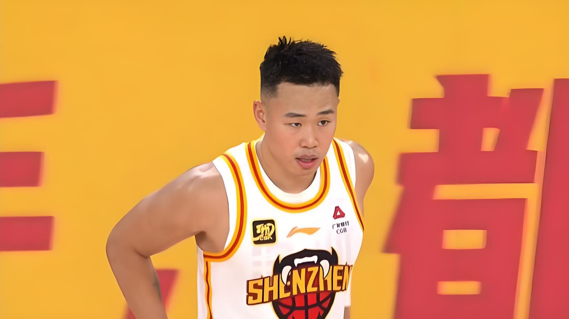 关于上海男篮取得一场关键胜利，状态回升的信息