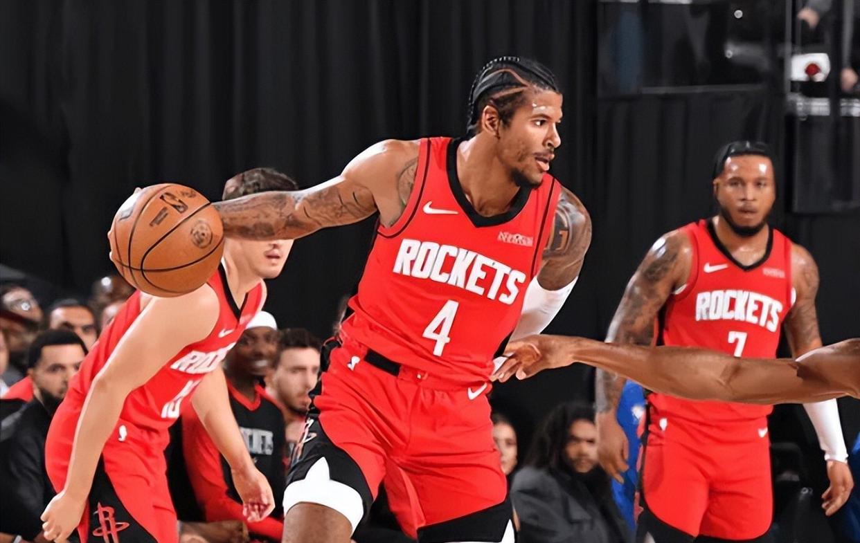 火箭客场大胜快船，迎来三连胜