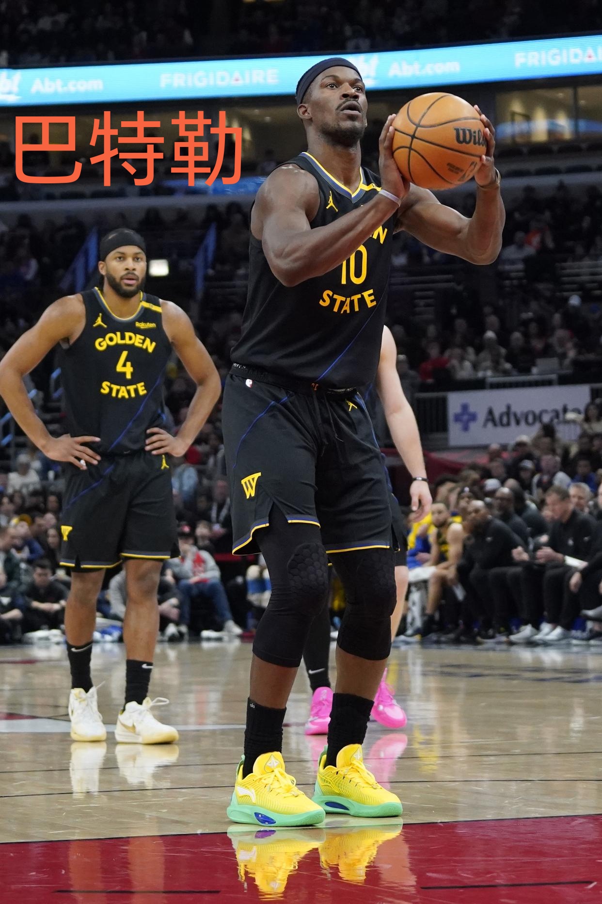 勇士客场击败公牛，柯瑞砍下30分