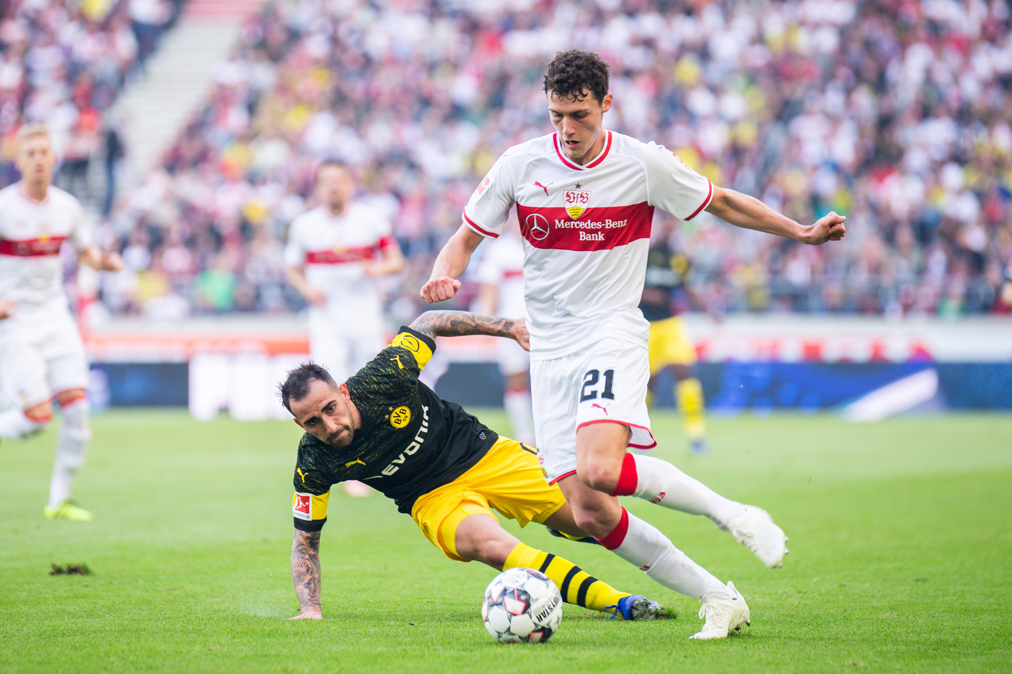 斯图加特主场告负,连续不胜 斯图加特主场告负,连续不胜