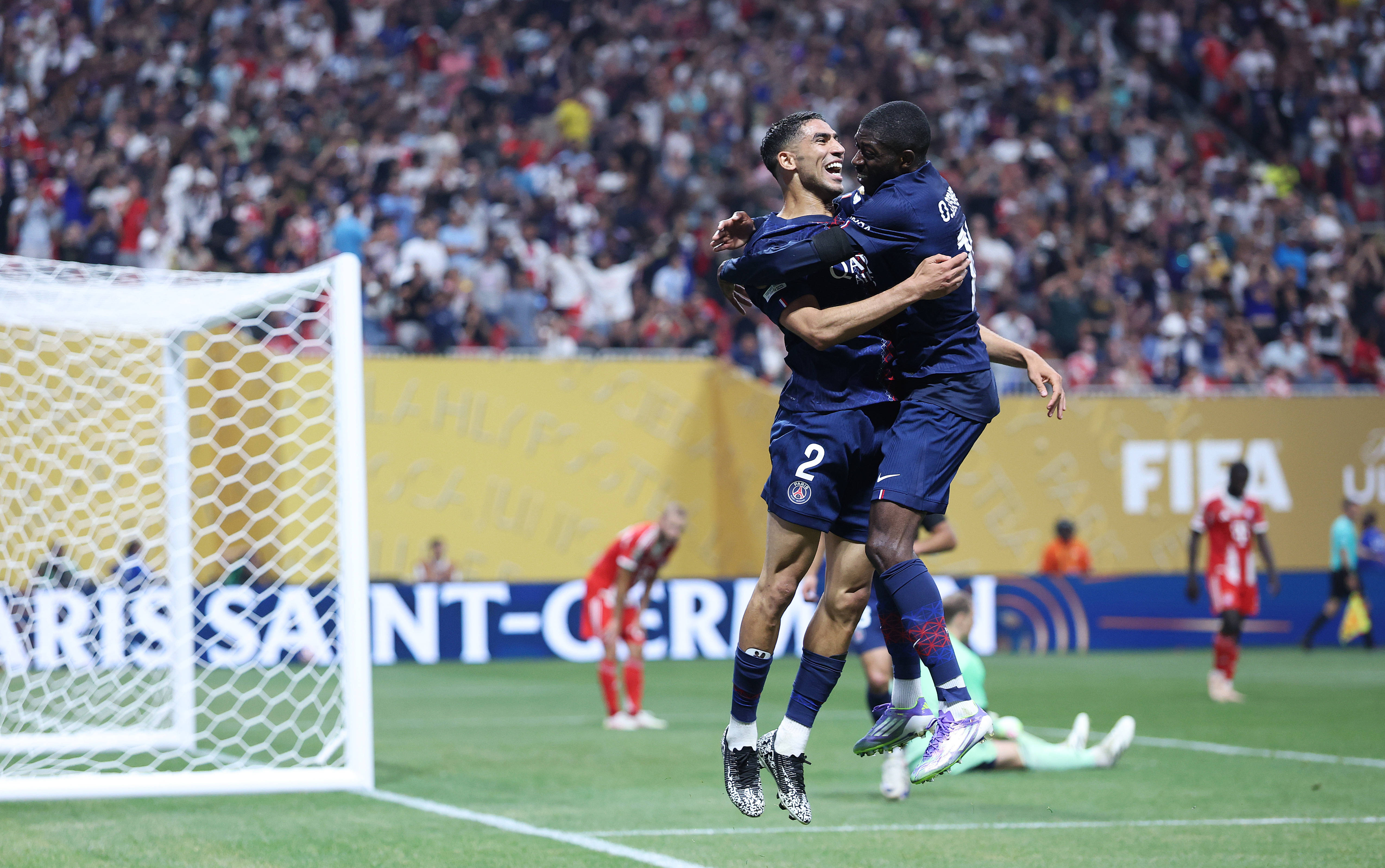 巴黎圣日耳曼队在比赛中表现出色，取得胜利