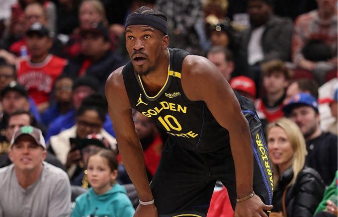 勇士队遭遇魔术队逆转，失去领先地位