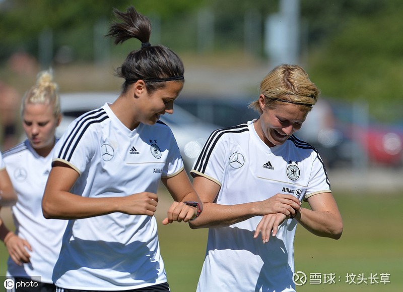 火热对决：女子足球精彩比拼全纪录