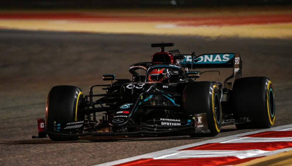 索伯车队碾压梅赛德斯，拉塞尔刷新纪录的简单介绍