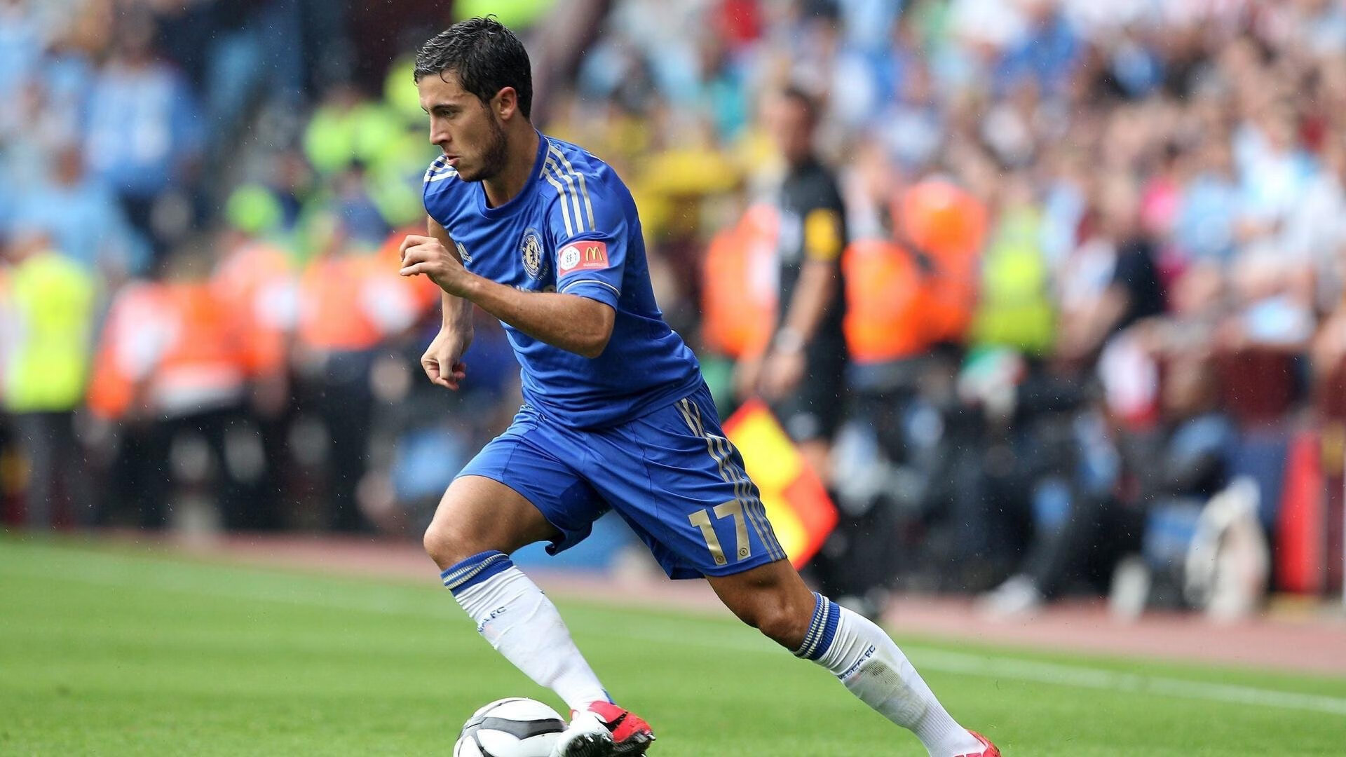 意甲焦点战之夜，当范弗利特化身绿茵手术刀，传统防线在他的刀锋下彻底蒸发